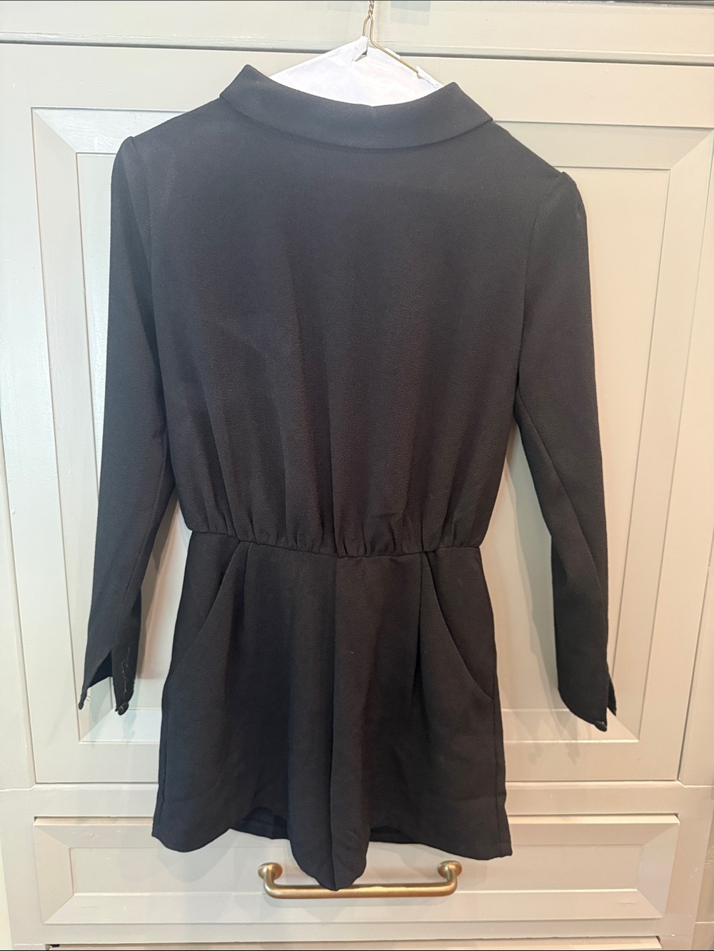bishop + young Black Long-Sleeve Tunic with Gathered Waist Sz S